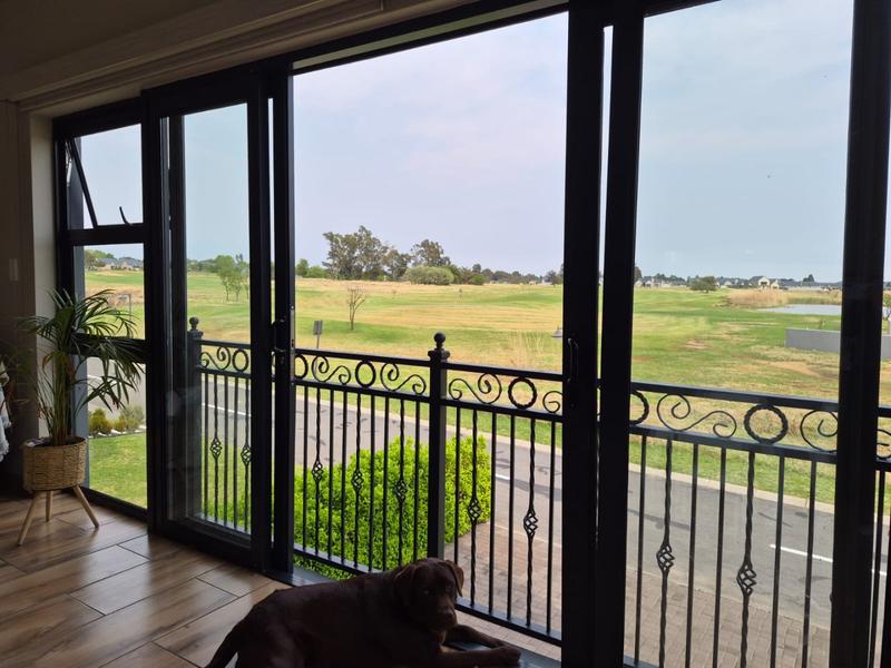 4 Bedroom Property for Sale in Heron Banks Golf Estate Free State